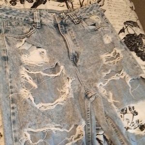 Refuge extremely ripped mom jeans